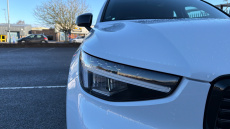 Volvo XC40 2.0 B3P Plus Dark 5dr Auto Petrol Estate